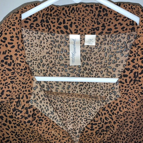 Slapped print cropped button up boxy fit - Picture 2 of 4